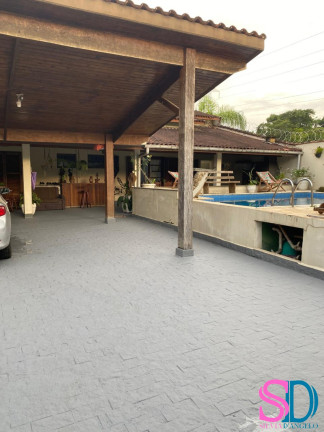 Imagem Sobrado com 4 Quartos à Venda, 220 m² em Mato Dentro - Ubatuba