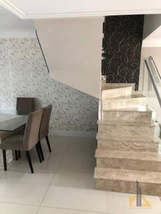 Imagem Sobrado com 3 Quartos à Venda, 166 m² em Atuba - Curitiba Imagem Sobrado com 3 Quartos à Venda, 166 m² em Atuba - Curitiba