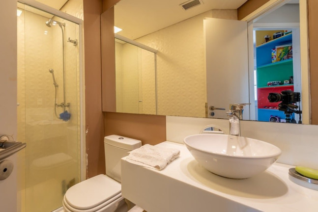 Imagem Apartamento com 2 Quartos à Venda, 77 m² em Petrópolis - Porto Alegre