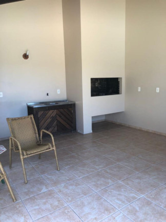 Imagem Casa com 4 Quartos à Venda, 320 m² em Capão Novo - Capao Da Canoa Imagem Casa com 4 Quartos à Venda, 320 m² em Capão Novo - Capao Da Canoa