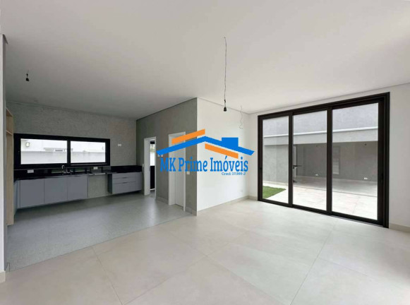 Imagem Casa de Condomínio com 4 Quartos à Venda, 307 m² em Granja Viana - Carapicuíba Imagem Casa de Condomínio com 4 Quartos à Venda, 307 m² em Granja Viana - Carapicuíba