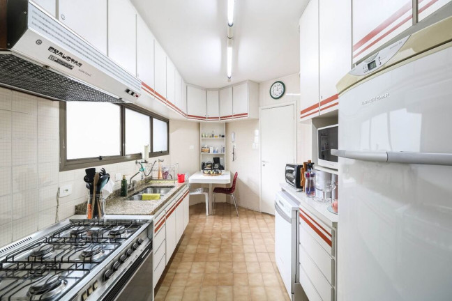 Imagem Apartamento com 4 Quartos à Venda, 173 m² em Itaim Bibi - São Paulo Imagem Apartamento com 4 Quartos à Venda, 173 m² em Itaim Bibi - São Paulo