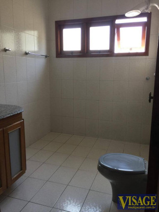 Imagem Casa com 3 Quartos à Venda, 235 m² em Centro - Jacareí Imagem Casa com 3 Quartos à Venda, 235 m² em Centro - Jacareí