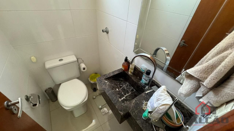 Imagem Sobrado com 3 Quartos à Venda, 230 m² em Marapé - Santos Imagem Sobrado com 3 Quartos à Venda, 230 m² em Marapé - Santos