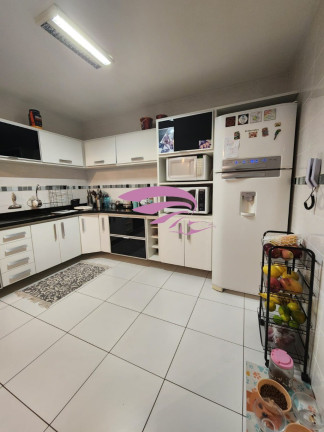 Imagem Casa com 3 Quartos à Venda, 120 m² em Boqueirão - Curitiba Imagem Casa com 3 Quartos à Venda, 120 m² em Boqueirão - Curitiba