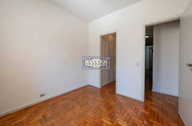 Imagem Apartamento com 3 Quartos à Venda, 130 m² em Laranjeiras - Rio De Janeiro Imagem Apartamento com 3 Quartos à Venda, 130 m² em Laranjeiras - Rio De Janeiro