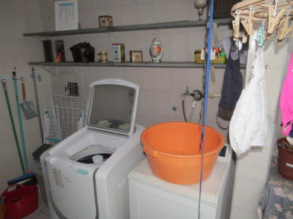Imagem Casa com 2 Quartos à Venda, 200 m² em Butantã - São Paulo Imagem Casa com 2 Quartos à Venda, 200 m² em Butantã - São Paulo