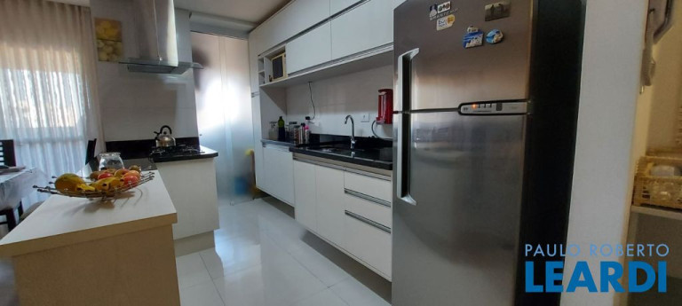 Imagem Apartamento com 2 Quartos à Venda, 73 m² em Campestre - Santo André