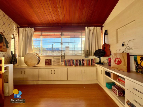 Imagem Casa com 4 Quartos à Venda, 205 m² em Itacorubi - Florianópolis Imagem Casa com 4 Quartos à Venda, 205 m² em Itacorubi - Florianópolis