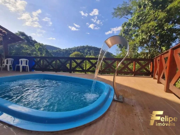 Imagem Casa com 3 Quartos à Venda, 220 m² em Domingos Martins - Domingos Martins