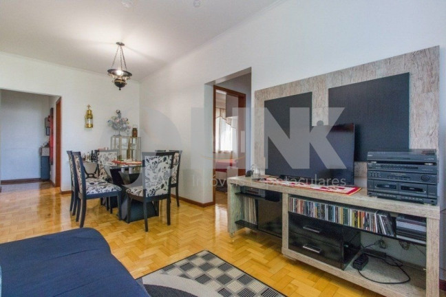 Imagem Apartamento com 2 Quartos à Venda, 67 m² em São João - Porto Alegre Imagem Apartamento com 2 Quartos à Venda, 67 m² em São João - Porto Alegre