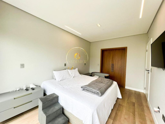Imagem Casa com 4 Quartos à Venda, 386 m² em Jardim Das Cerejeiras - Arujá Imagem Casa com 4 Quartos à Venda, 386 m² em Jardim Das Cerejeiras - Arujá
