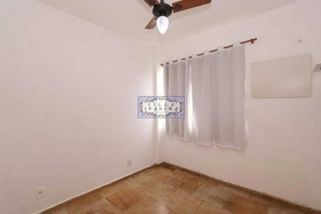 Imagem Apartamento com 3 Quartos à Venda, 120 m² em Laranjeiras - Rio De Janeiro Imagem Apartamento com 3 Quartos à Venda, 120 m² em Laranjeiras - Rio De Janeiro