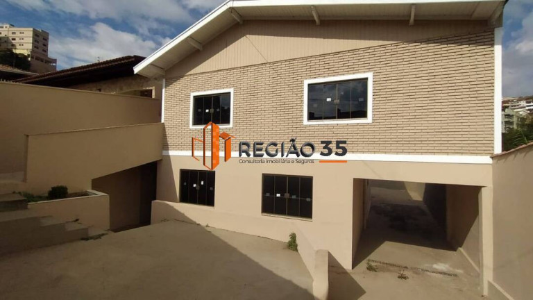 Casa com 3 Quartos à Venda, 100 m² em Jardim Quisisana - Poços De Caldas
