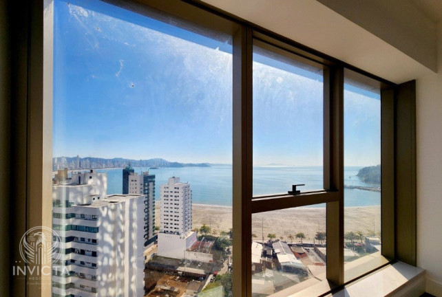 Foto do imóvel Apartamento com 4 Quartos à Venda, 265 m² em Centro - Balneário Camboriú