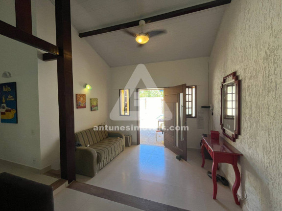 Imagem Casa com 6 Quartos à Venda, 200 m² em Cabo Frio Imagem Casa com 6 Quartos à Venda, 200 m² em Cabo Frio