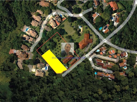 Imagem Terreno à Venda, 1.042 m² em Chácara Dos Lagos - Carapicuíba Imagem Terreno à Venda, 1.042 m² em Chácara Dos Lagos - Carapicuíba