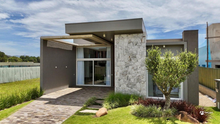 Imagem Casa de Condomínio com 4 Quartos à Venda, 187 m² em ---- - Capão Da Canoa Imagem Casa de Condomínio com 4 Quartos à Venda, 187 m² em ---- - Capão Da Canoa
