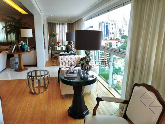Imagem Apartamento com 4 Quartos à Venda, 334 m² em Aclimacao - São Paulo