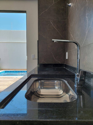 Imagem Casa com 3 Quartos à Venda, 180 m² em Setor Cristina Ii Expansão - Trindade Imagem Casa com 3 Quartos à Venda, 180 m² em Setor Cristina Ii Expansão - Trindade