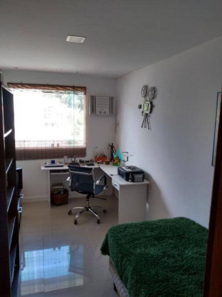 Imagem Casa com 4 Quartos à Venda, 240 m² em Guaratiba - Rio De Janeiro