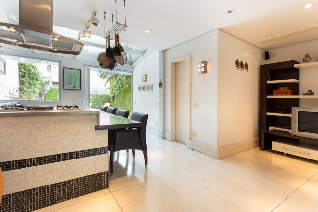 Imagem Casa com 3 Quartos à Venda, 260 m² em Jardim Paulistano - São Paulo