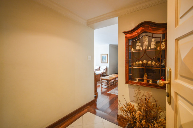 Imagem Apartamento com 3 Quartos à Venda, 145 m² em Itaim Bibi - São Paulo Imagem Apartamento com 3 Quartos à Venda, 145 m² em Itaim Bibi - São Paulo