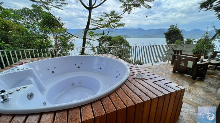Imagem Casa com 4 Quartos à Venda, 380 m² em Itaguá - Ubatuba Imagem Casa com 4 Quartos à Venda, 380 m² em Itaguá - Ubatuba