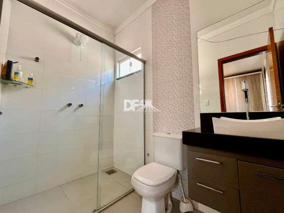 Imagem Casa com 4 Quartos à Venda, 300 m² em Setor Habitacional Vicente Pires - Brasília Imagem Casa com 4 Quartos à Venda, 300 m² em Setor Habitacional Vicente Pires - Brasília