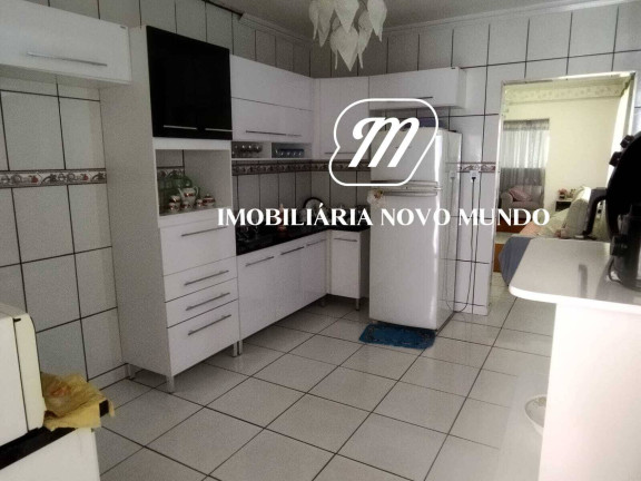 Imagem Casa com 3 Quartos à Venda, 250 m² em Segismundo Pereira - Uberlândia Imagem Casa com 3 Quartos à Venda, 250 m² em Segismundo Pereira - Uberlândia