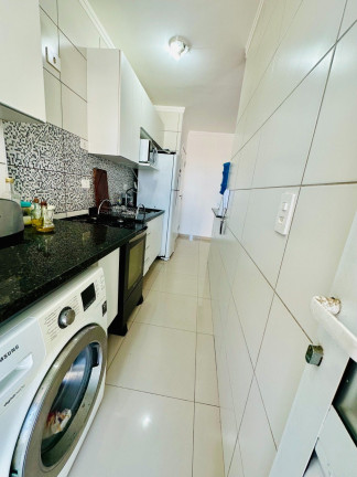 Imagem Apartamento com 2 Quartos à Venda, 60 m² em Mirim - Praia Grande