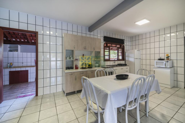 Imagem Casa com 4 Quartos à Venda, 135 m² em Bombas - Bombinhas Imagem Casa com 4 Quartos à Venda, 135 m² em Bombas - Bombinhas
