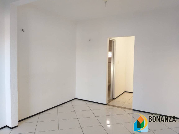 Imagem Kitnet com 1 Quarto para Alugar,  em Parquelandia - Fortaleza