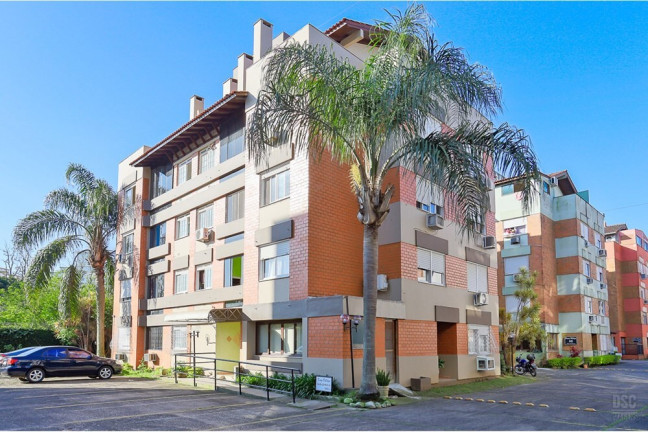 Imóvel com 2 Quartos à Venda,  em Cavalhada - Porto Alegre