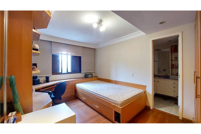Imagem Imóvel com 4 Quartos à Venda, em Sumaré - São Paulo Imagem Imóvel com 4 Quartos à Venda, em Sumaré - São Paulo