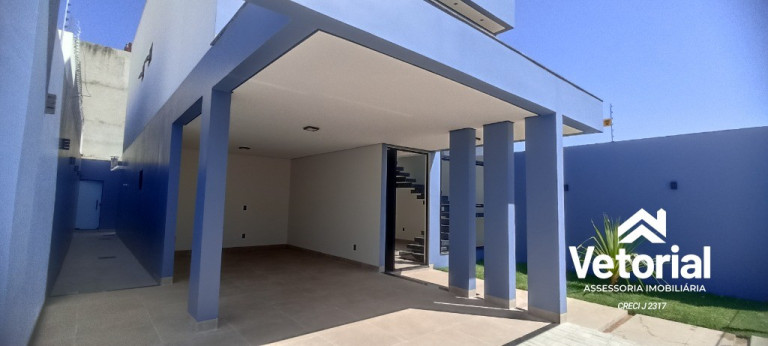 Imagem Sobrado com 3 Quartos à Venda,  em Bela Vista - Barreiras