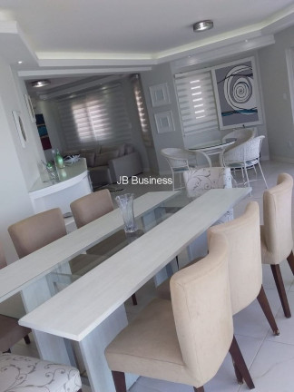 Imagem Imóvel com 3 Quartos à Venda, 228 m² em Centro - Balneário Camboriú Imagem Imóvel com 3 Quartos à Venda, 228 m² em Centro - Balneário Camboriú