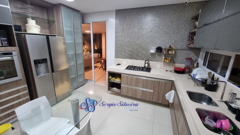 Imagem Casa com 5 Quartos à Venda, 396 m² em Coaçu - Eusébio Imagem Casa com 5 Quartos à Venda, 396 m² em Coaçu - Eusébio