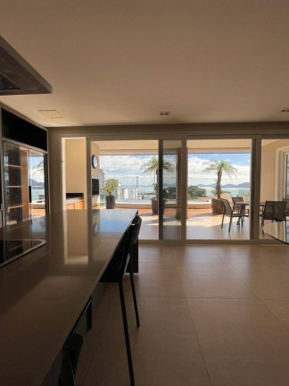 Imagem Casa com 3 Quartos à Venda, 284 m² em Agronômica - Florianópolis Imagem Casa com 3 Quartos à Venda, 284 m² em Agronômica - Florianópolis