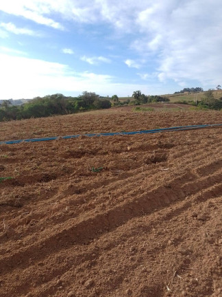 Imagem Chácara à Venda, 133 m² em Bairro Dos Leites - Piedade Imagem Chácara à Venda, 133 m² em Bairro Dos Leites - Piedade