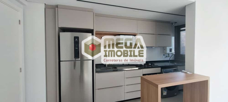 Imagem Apartamento com 1 Quarto à Venda, 28 m² em Centro - Florianópolis Imagem Apartamento com 1 Quarto à Venda, 28 m² em Centro - Florianópolis