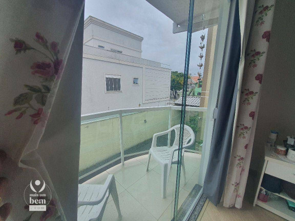 Imagem Sobrado com 3 Quartos à Venda, 142 m² em Hauer - Curitiba Imagem Sobrado com 3 Quartos à Venda, 142 m² em Hauer - Curitiba