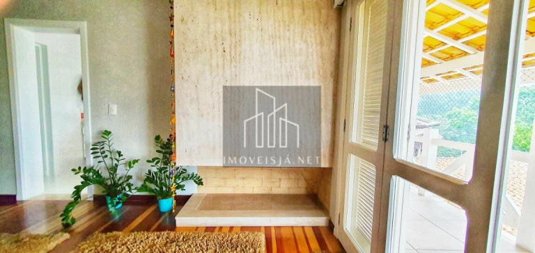 Imagem Casa com 5 Quartos à Venda, 847 m² em Chácara Santa Lúcia - Carapicuíba Imagem Casa com 5 Quartos à Venda, 847 m² em Chácara Santa Lúcia - Carapicuíba