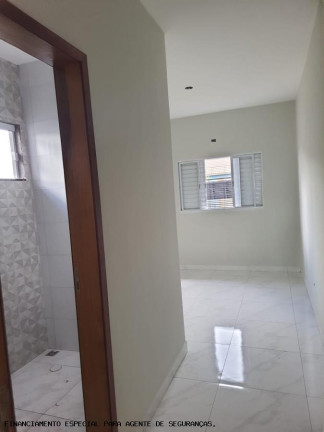 Imagem Casa com 3 Quartos à Venda, 72 m² em Jardim Carmelo - Sarandi Imagem Casa com 3 Quartos à Venda, 72 m² em Jardim Carmelo - Sarandi