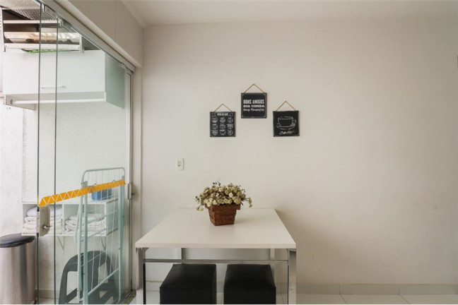 Imagem Casa com 2 Quartos à Venda, em Vila Ré - São Paulo Imagem Casa com 2 Quartos à Venda, em Vila Ré - São Paulo
