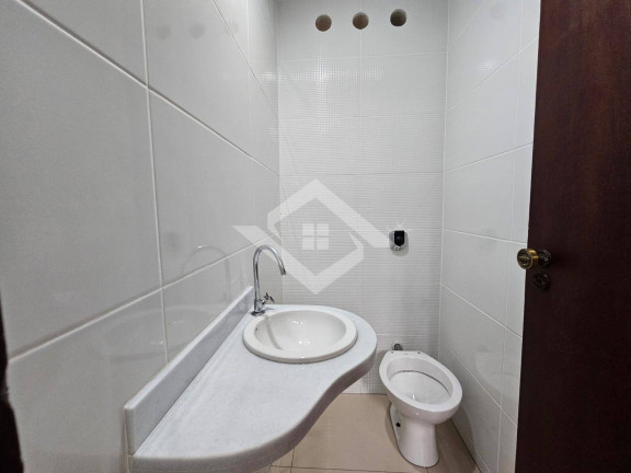 Imagem Casa com 4 Quartos à Venda, 300 m² em Barra Da Tijuca - Rio De Janeiro Imagem Casa com 4 Quartos à Venda, 300 m² em Barra Da Tijuca - Rio De Janeiro