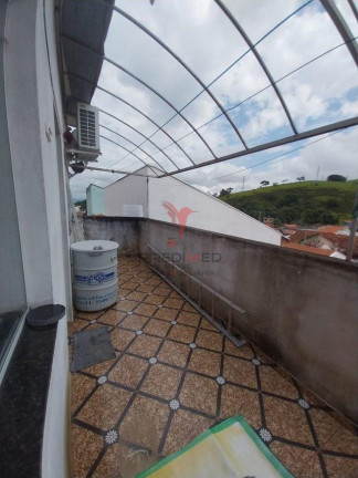 Imagem Casa com 2 Quartos à Venda, 250 m² em Residencial Santa Bárbara - Guaratinguetá Imagem Casa com 2 Quartos à Venda, 250 m² em Residencial Santa Bárbara - Guaratinguetá