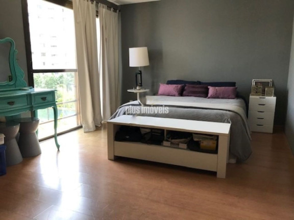 Imagem Apartamento com 4 Quartos à Venda, 310 m² em Real Parque - São Paulo Imagem Apartamento com 4 Quartos à Venda, 310 m² em Real Parque - São Paulo