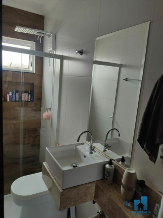 Imagem Sobrado com 2 Quartos à Venda, 109 m² em Contorno - Ponta Grossa Imagem Sobrado com 2 Quartos à Venda, 109 m² em Contorno - Ponta Grossa