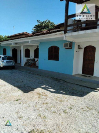 Imagem Casa com 9 Quartos à Venda, 300 m² em Costazul - Rio Das Ostras Imagem Casa com 9 Quartos à Venda, 300 m² em Costazul - Rio Das Ostras